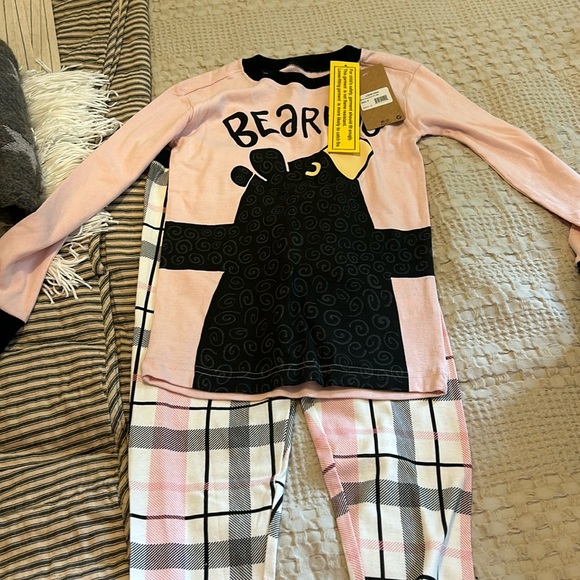 Lazy One girls pjs - Picture 1 of 6
